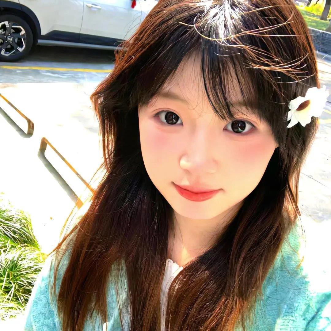 残破人偶 海报